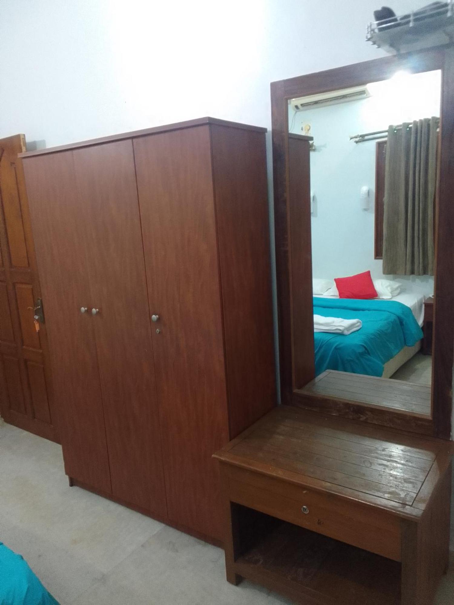 Peaceful Rooms At Pande Residency Patnem Beach Exterior photo